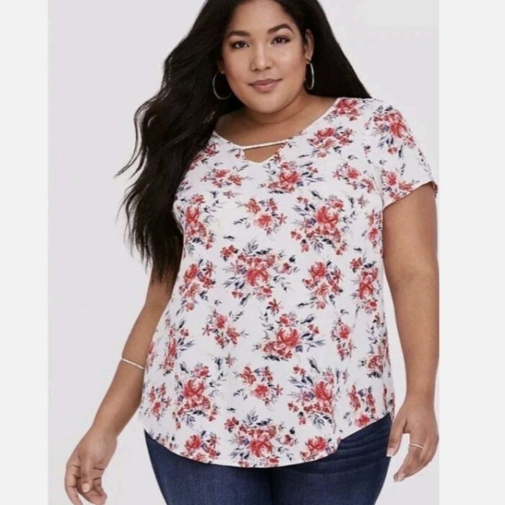 Torrid Floral Keyhole Neck Blouse Size 0X